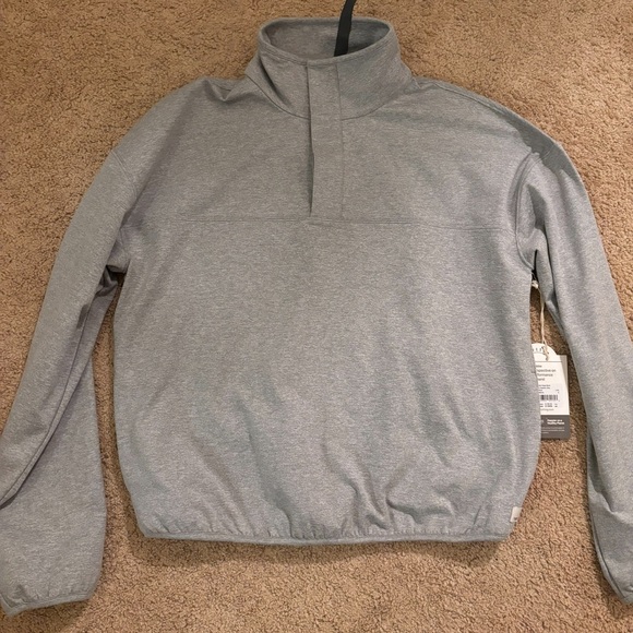 Vuori Tops - Vuori Granite Snap Mock in Gray